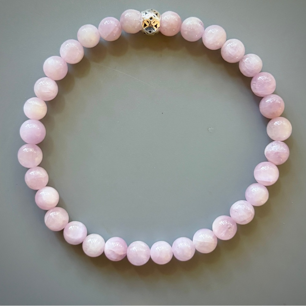 Soft Lavender Kunzite Handcrafted Bead Bracelet